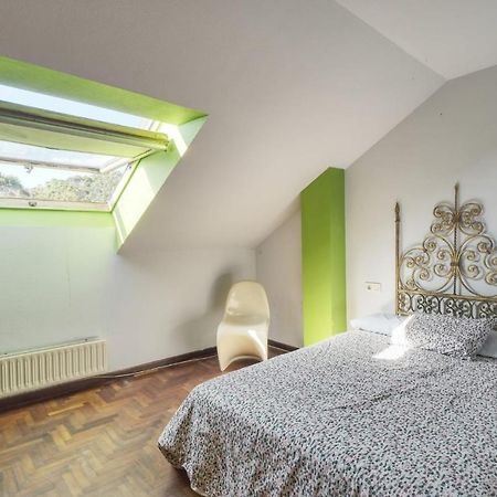 Habitacion Independiente Con Cama Doble En Duplex A Coruna Luaran gambar